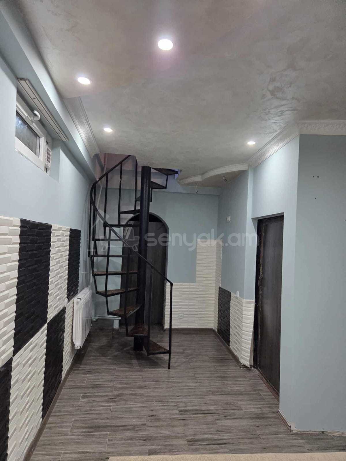 3 Սենյականոց Բնակարան, 80քմ, 1/14 հարկ, Նորմալ Վիճակում, Կահավորված