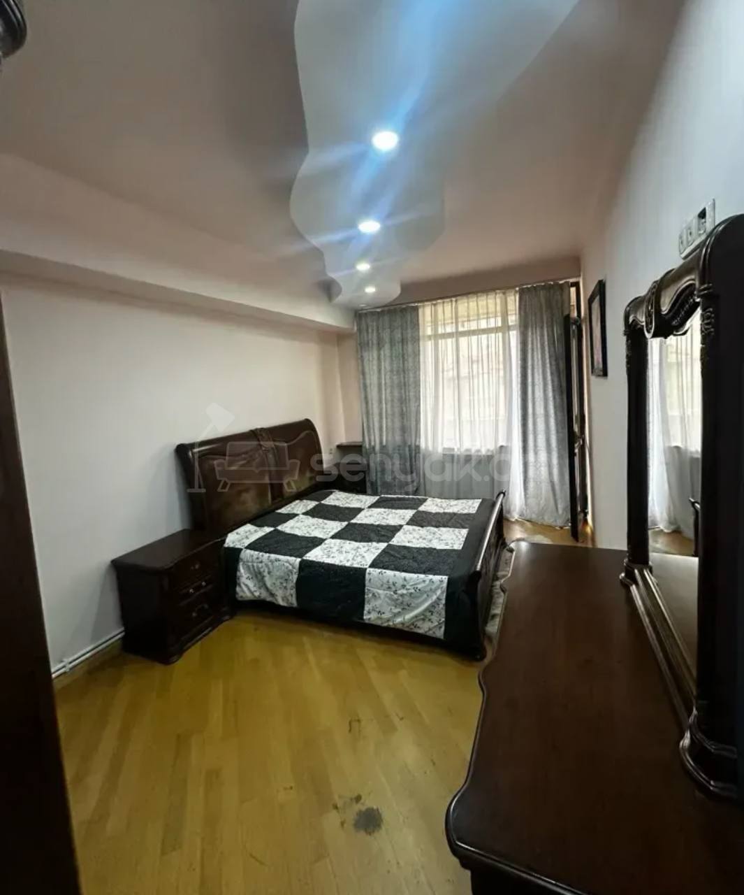 3 Սենյականոց Բնակարան, 78քմ, 6/9 հարկ, Կապիտալ Վերանորոգված, Կահավորված