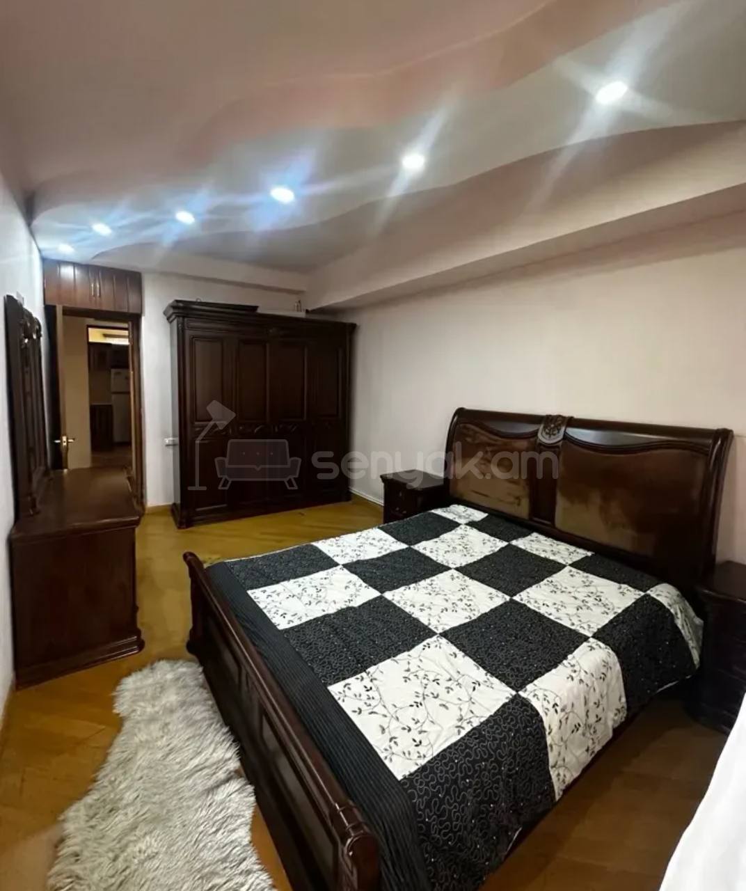 3 Սենյականոց Բնակարան, 78քմ, 6/9 հարկ, Կապիտալ Վերանորոգված, Կահավորված