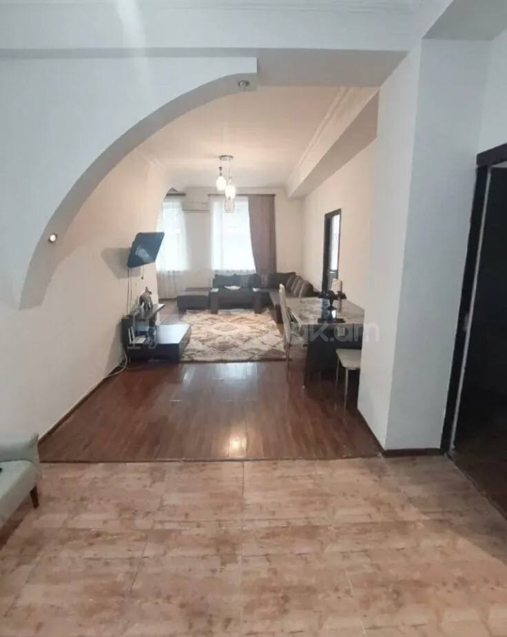 3 Սենյականոց Բնակարան Նորակառույցում, 77քմ, 1/7 հարկ, Կապիտալ Վերանորոգված, Կահավորված