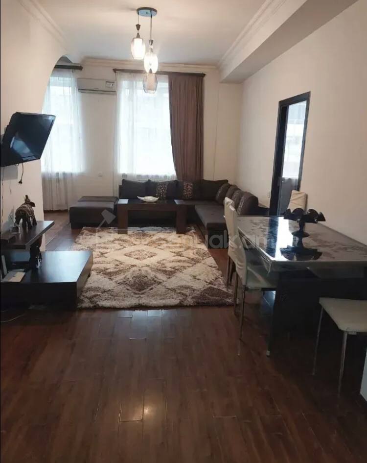 3 Սենյականոց Բնակարան Նորակառույցում, 77քմ, 1/7 հարկ, Կապիտալ Վերանորոգված, Կահավորված