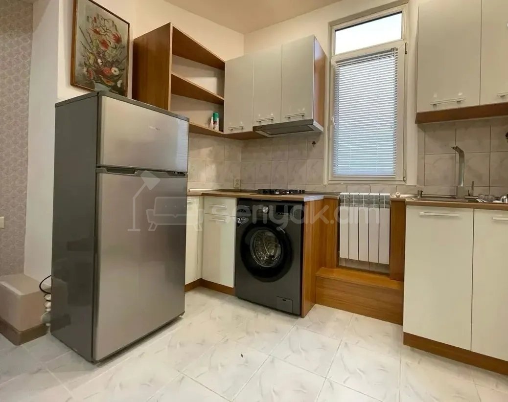 2 Սենյականոց Բնակարան, 41քմ, 12/14 հարկ, Կապիտալ Վերանորոգված, Կահավորված, Արևկող