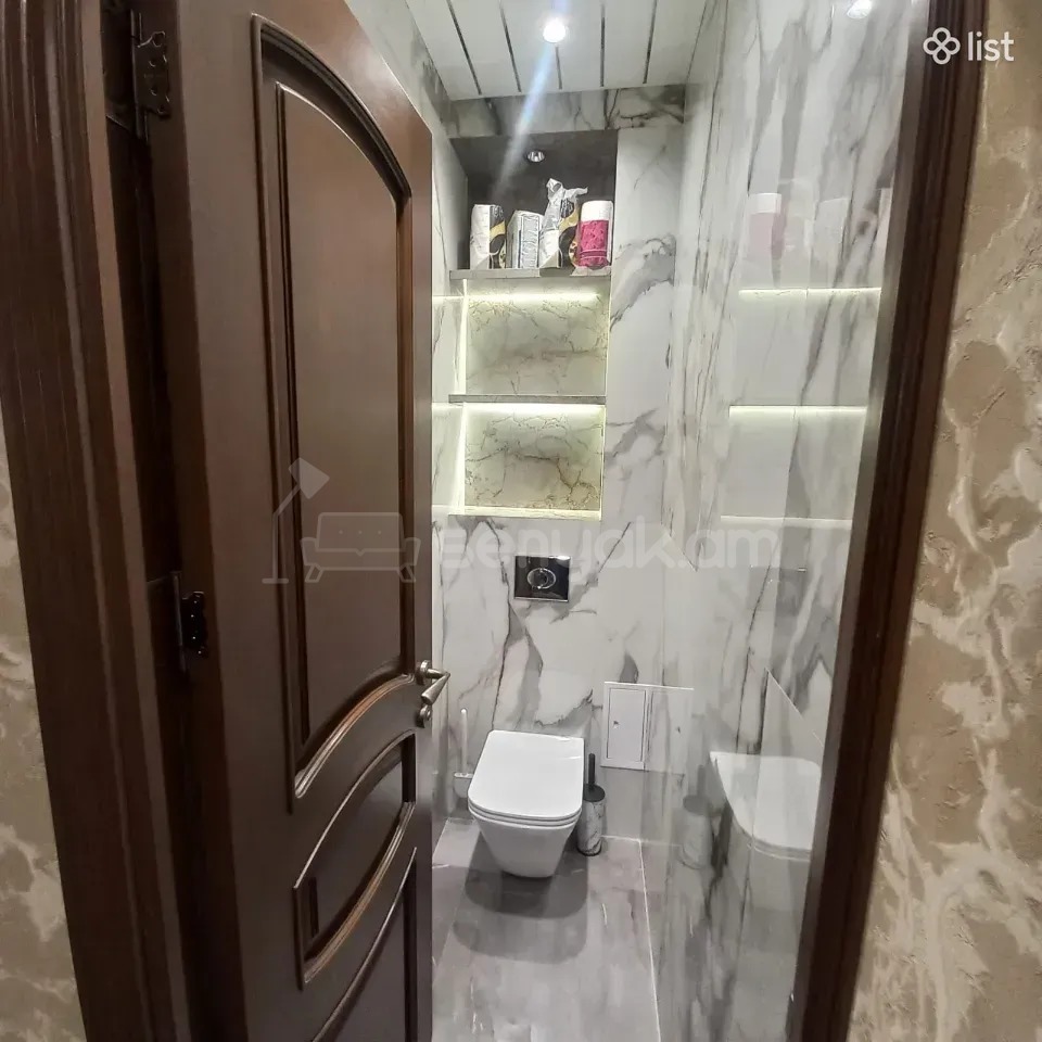 2 Սենյականոց Բնակարան Քարե Շենքում, 55քմ, 3/5 հարկ, Կապիտալ Վերանորոգված, Կահավորված, Արևկող