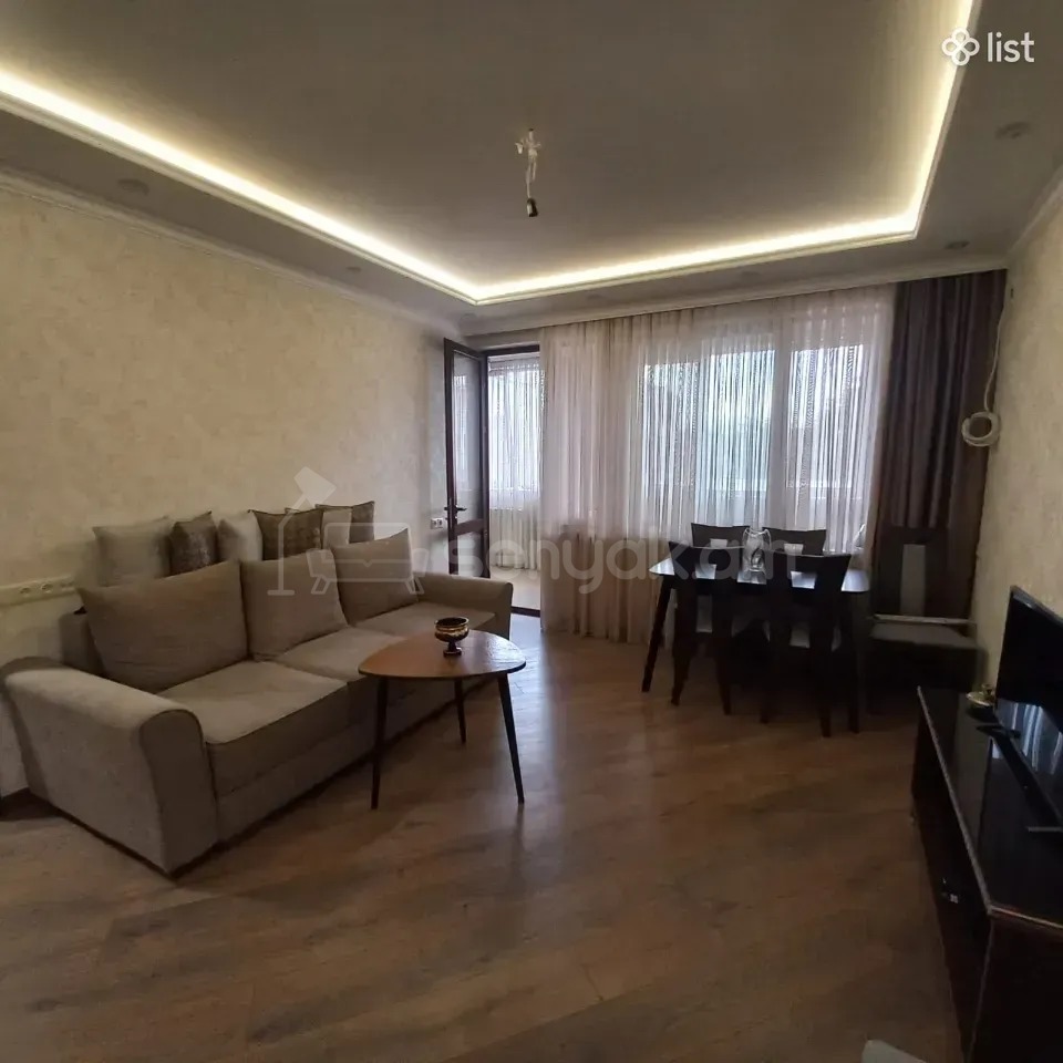 2 Սենյականոց Բնակարան Քարե Շենքում, 55քմ, 3/5 հարկ, Կապիտալ Վերանորոգված, Կահավորված, Արևկող