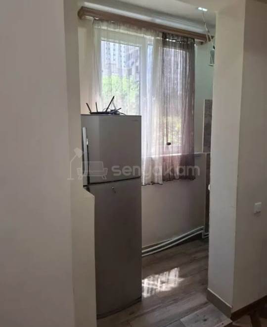 1 Սենյականոց Բնակարան, 44քմ, 2/9 հարկ, Կոսմետիկ Վերանորոգված, Կահավորված, Արևկող