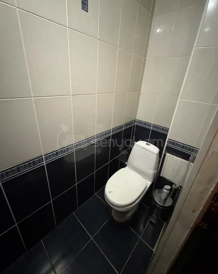 4 Սենյականոց Բնակարան, 90քմ, 7/9 հարկ, Պետական Վիճակում, Կահավորված, Արևկող