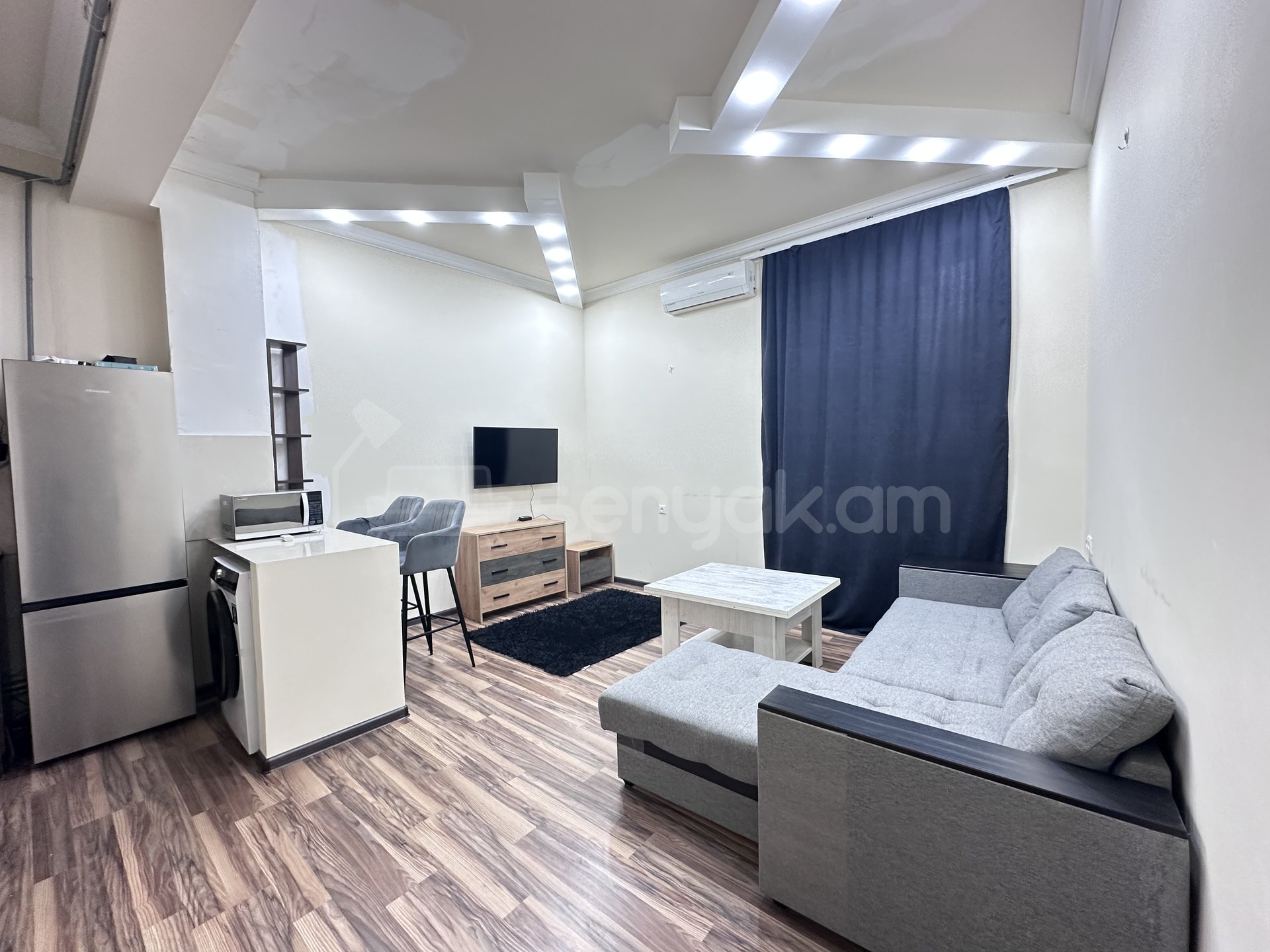2 Սենյականոց Սեփական Տուն, 50քմ, Դիզայներական Վերանորոգված, Կահավորված