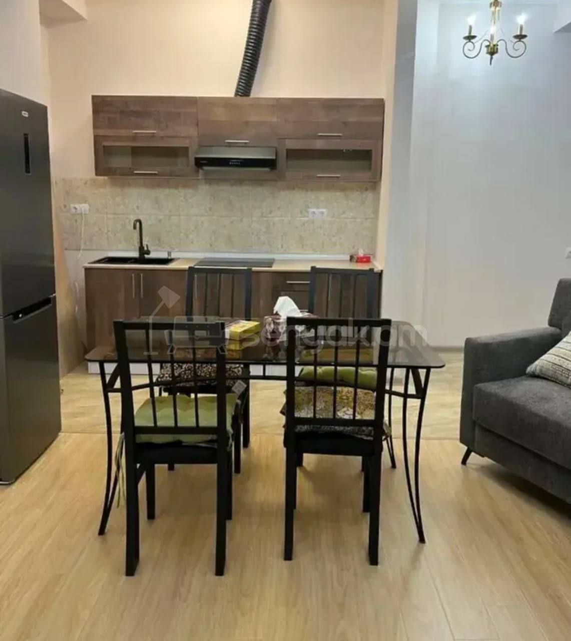 3 Սենյականոց Բնակարան, 67քմ, 9/10 հարկ, Կապիտալ Վերանորոգված, Կահավորված