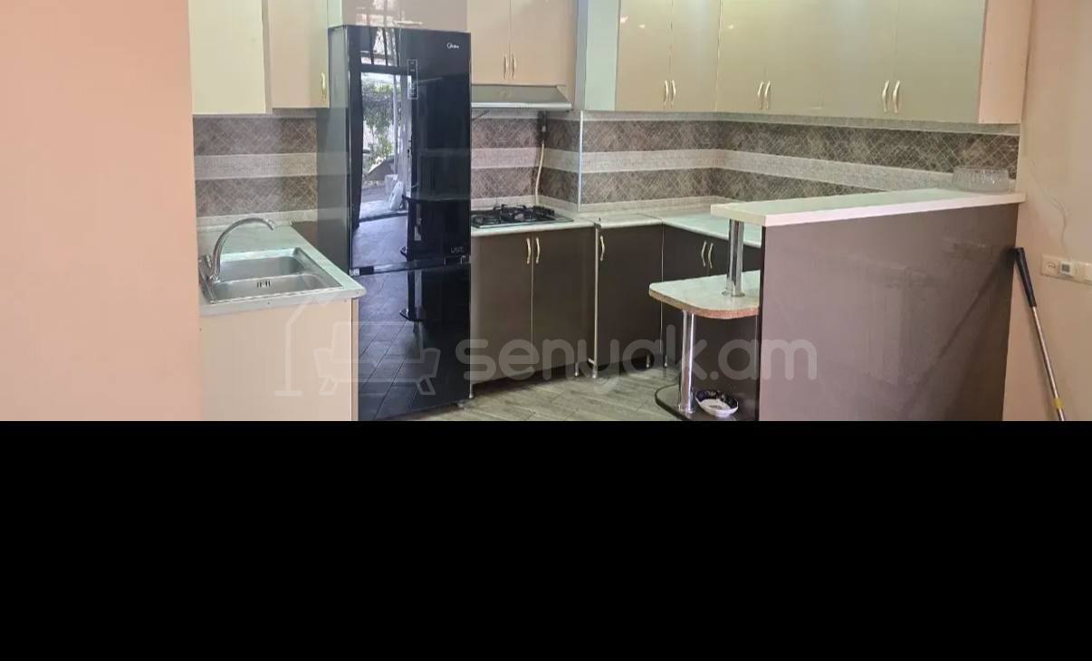 3 Սենյականոց Բնակարան, 75քմ, 1/14 հարկ, Կապիտալ Վերանորոգված, Կահավորված