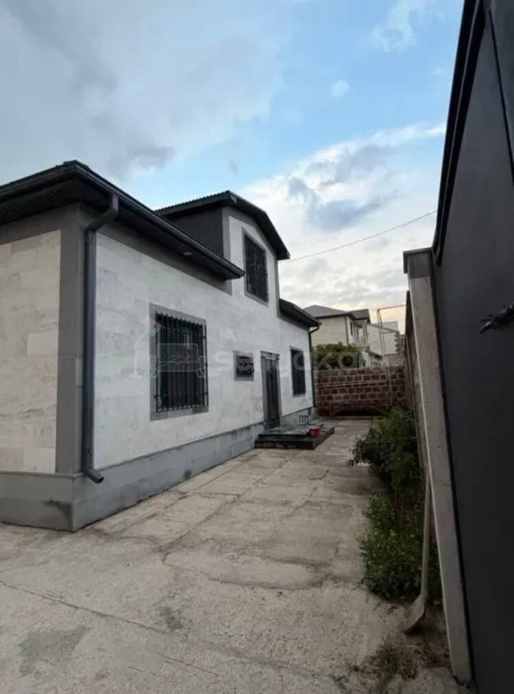 5 Սենյականոց Սեփական Տուն, 200քմ, Կապիտալ Վերանորոգված, Կահավորված