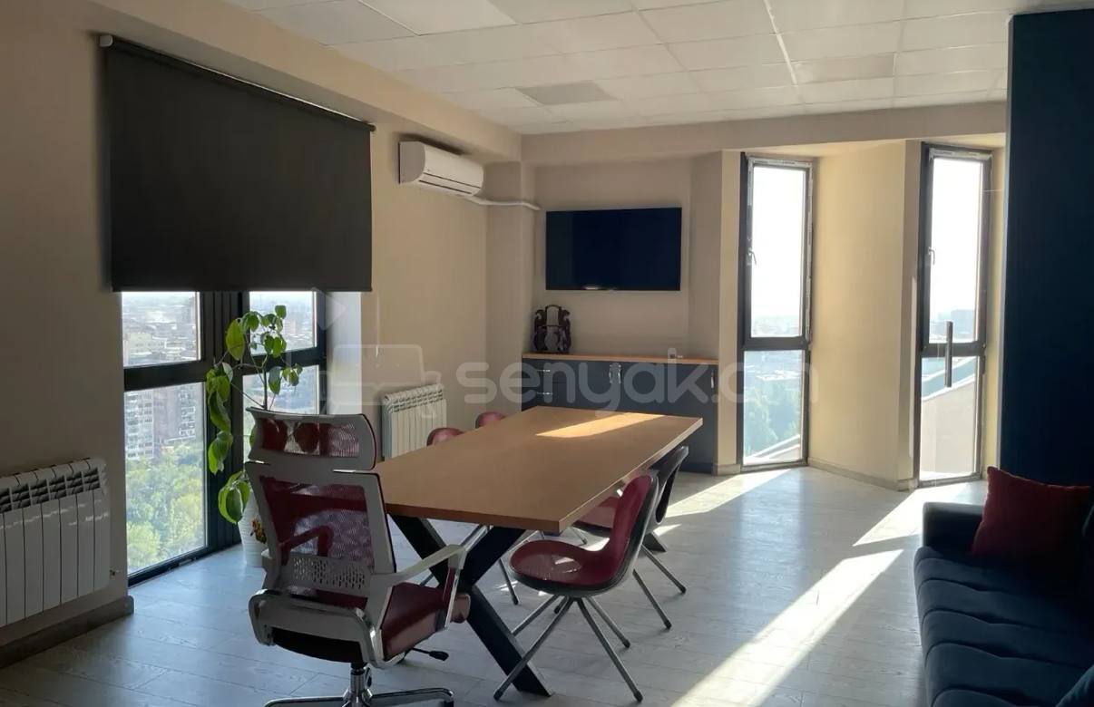 Օֆիսային Տարածք, 260քմ, Կապիտալ Վերանորոգված
