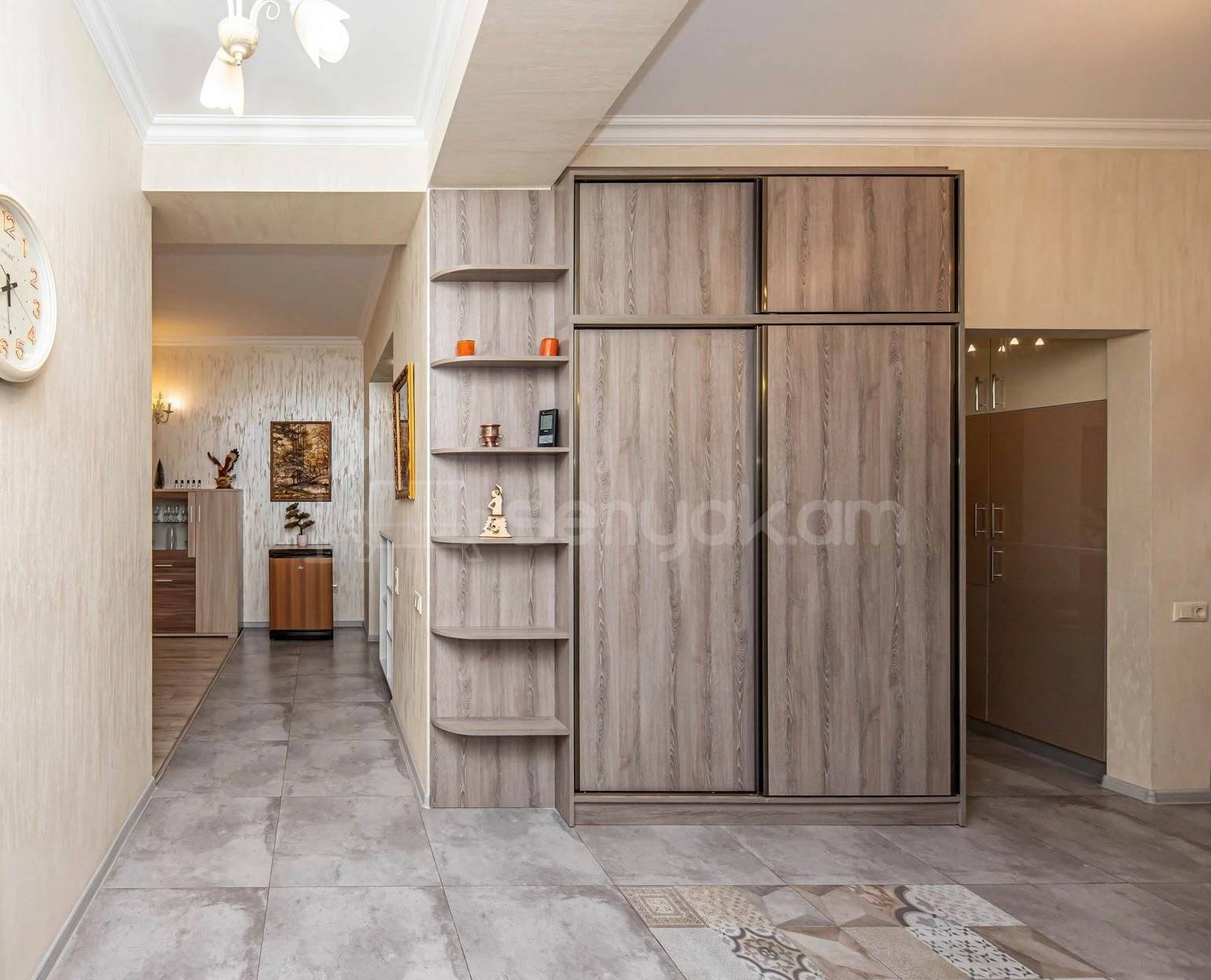 3 Սենյականոց Բնակարան Նորակառույցում, 100քմ, 10/22 հարկ, Կապիտալ Վերանորոգված, Կահավորված, Արևկող
