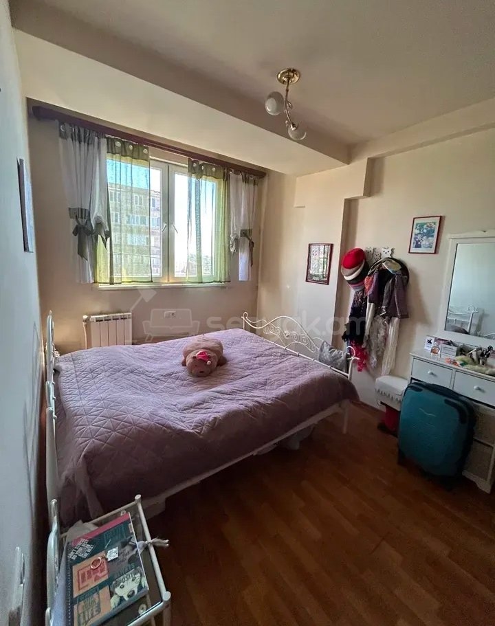 3 Սենյականոց Բնակարան, 51քմ, 10/13 հարկ, Նորմալ Վիճակում