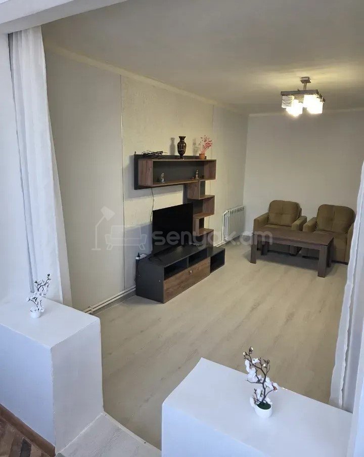 3 Սենյականոց Բնակարան, 74քմ, 2/4 հարկ, Կապիտալ Վերանորոգված