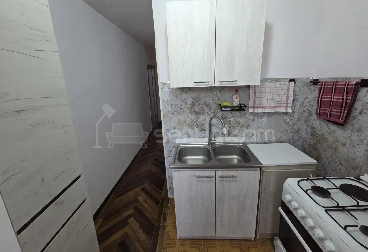 3 Սենյականոց Բնակարան, 74քմ, 2/4 հարկ, Կապիտալ Վերանորոգված