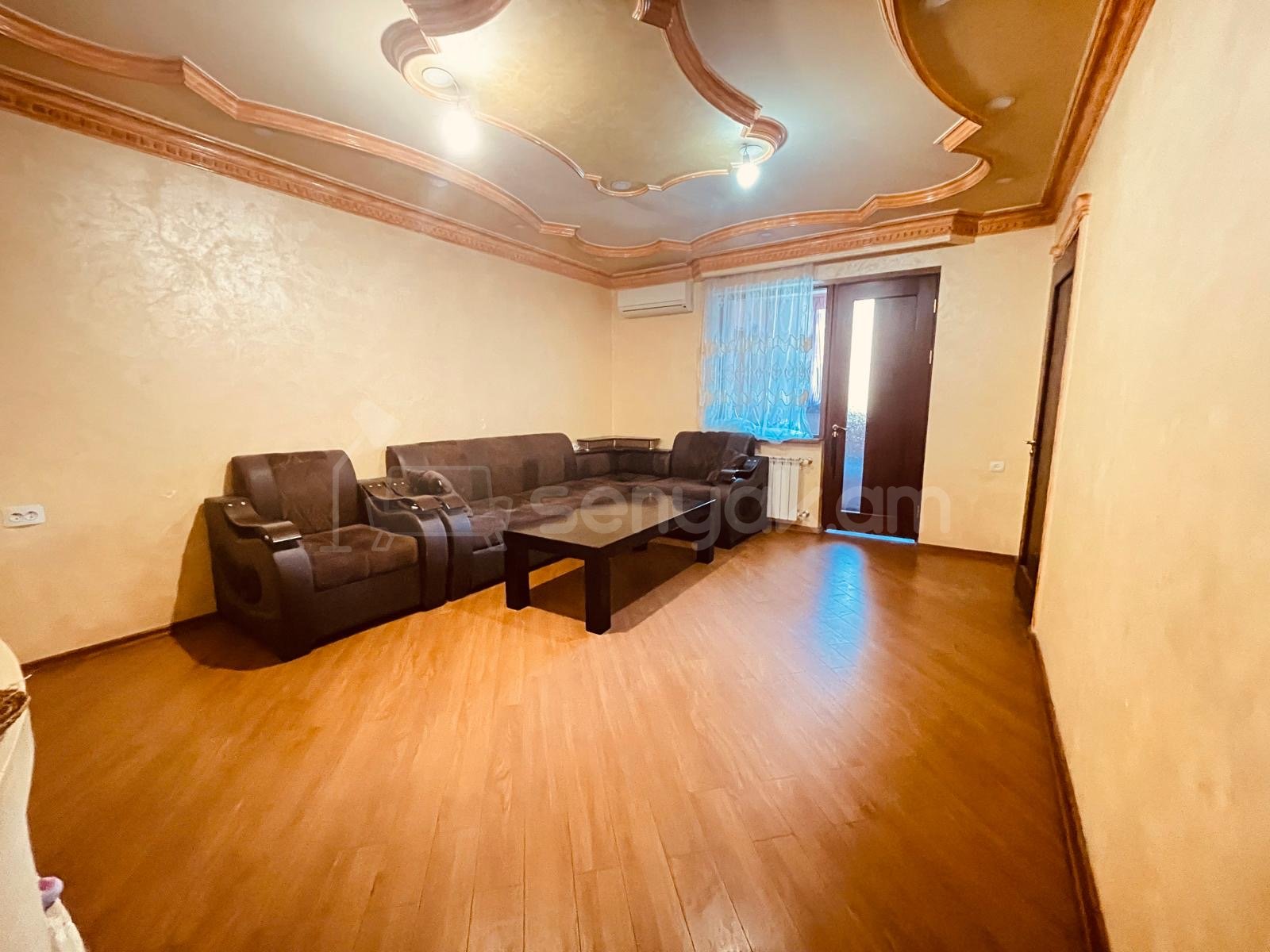 2 Սենյականոց Բնակարան Քարե Շենքում, 52քմ, 4/5 հարկ, Դիզայներական Վերանորոգված, Կահավորված, Արևկող