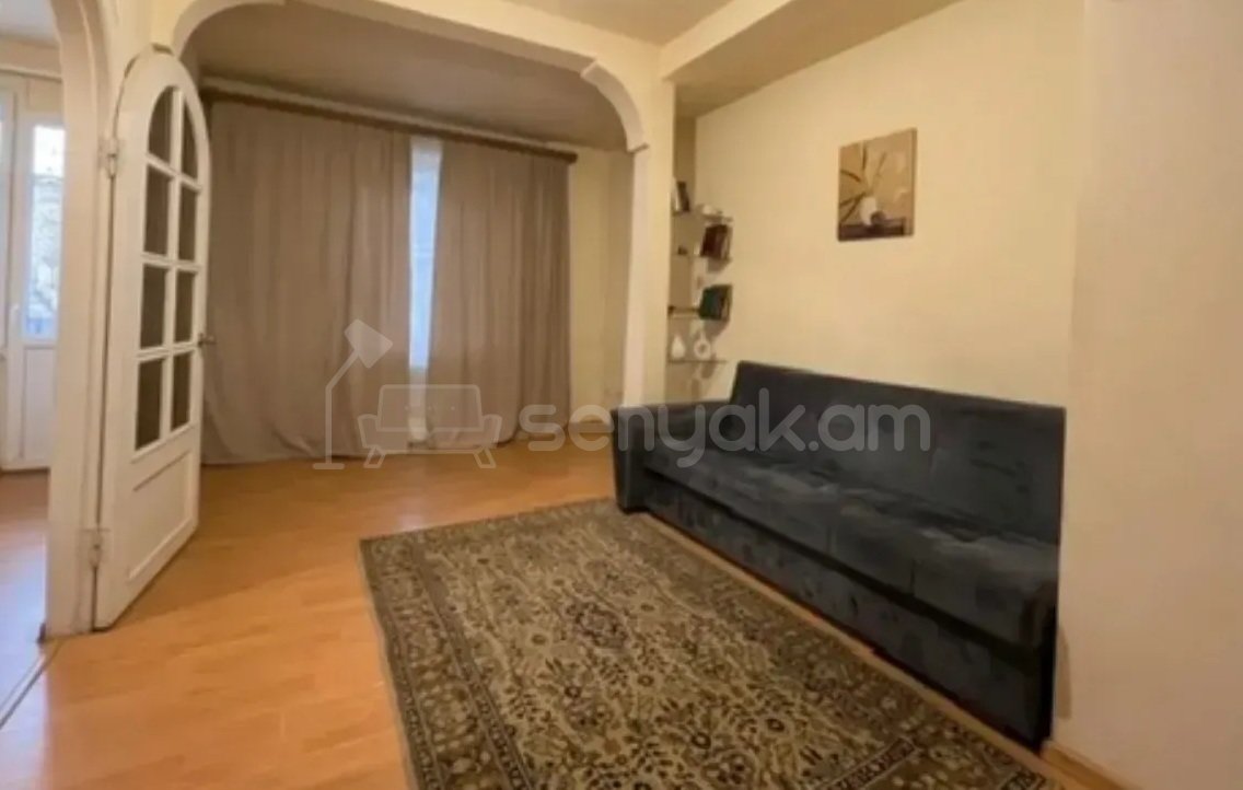 3 Սենյականոց Բնակարան Քարե Շենքում, 73քմ, 4/5 հարկ, Կոսմետիկ Վերանորոգված