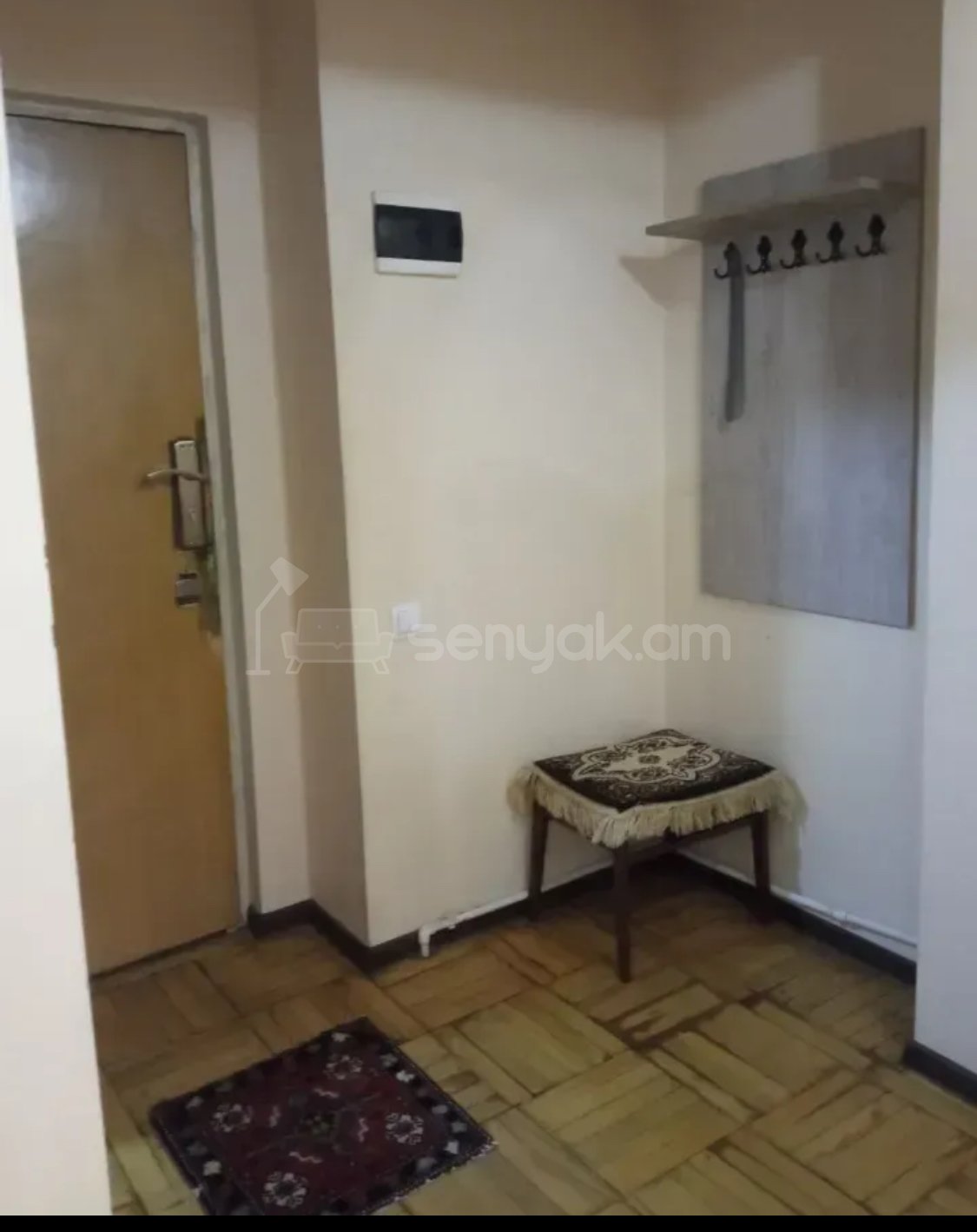3 Սենյականոց Բնակարան, 72քմ, 1/9 հարկ, Նորմալ Վիճակում, Կահավորված