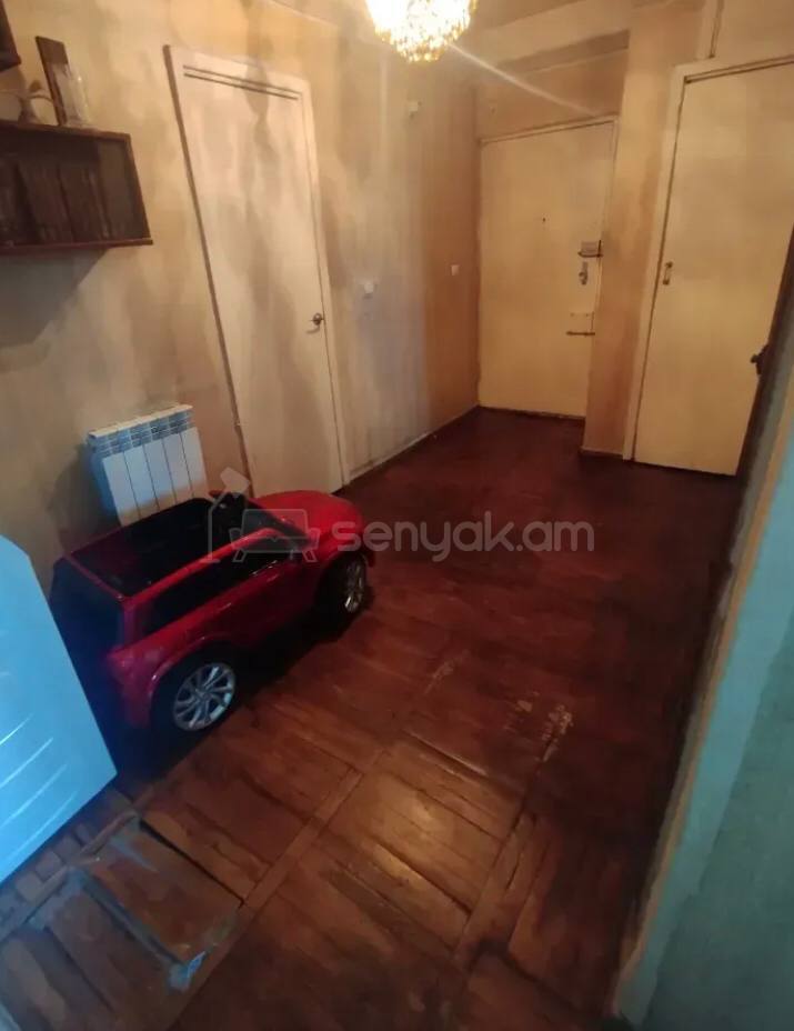 3 Սենյականոց Բնակարան, 93քմ, 5/13 հարկ, Կոսմետիկ Վերանորոգված
