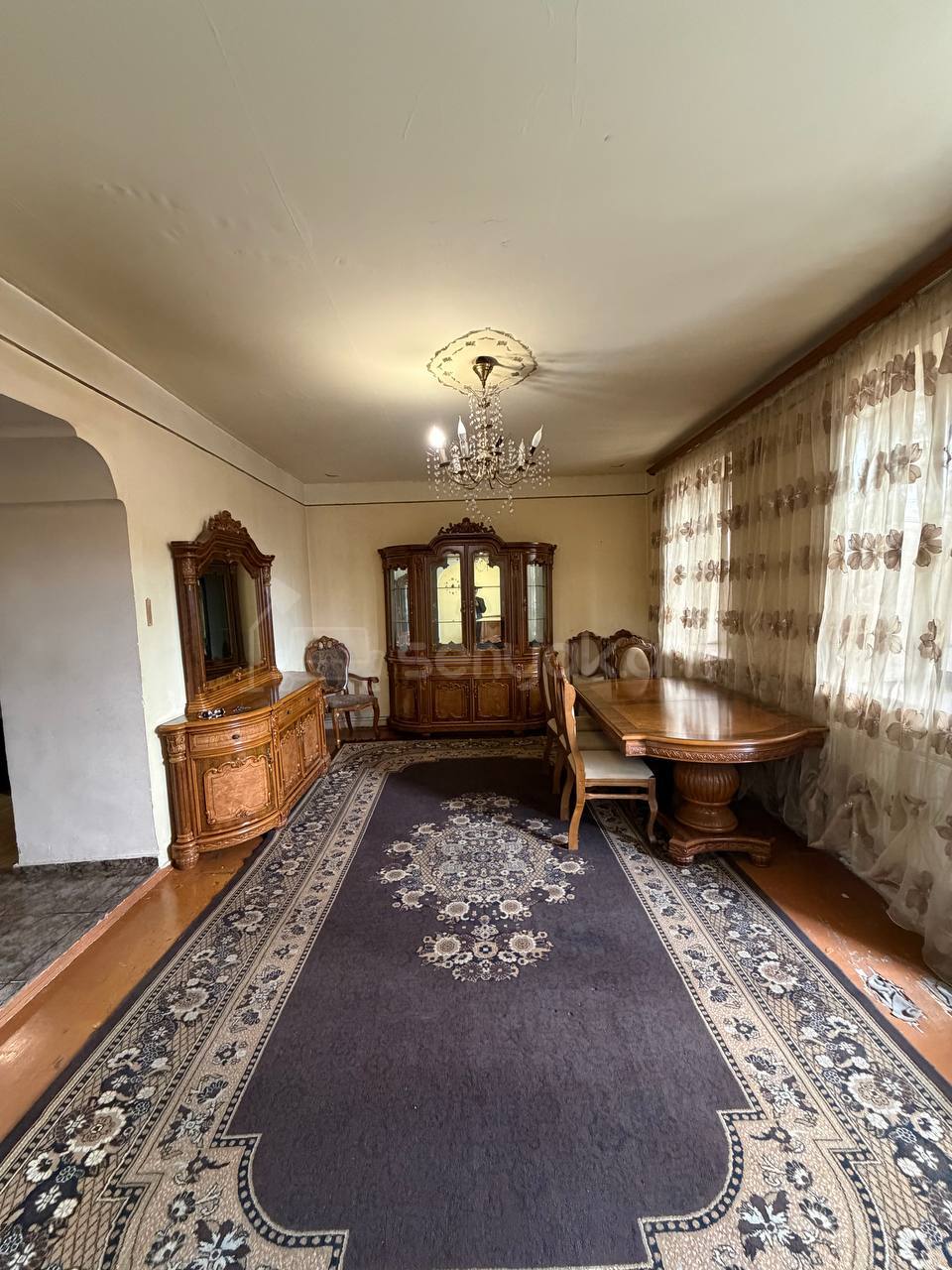 3 Սենյականոց Սեփական Տուն, 200քմ, Կոսմետիկ Վերանորոգված, Կահավորված