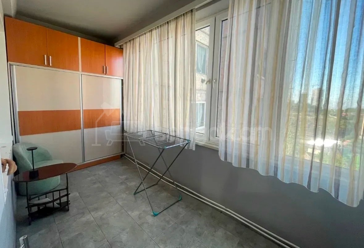 3 Սենյականոց Բնակարան, 75քմ, 7/9 հարկ, Նորմալ Վիճակում
