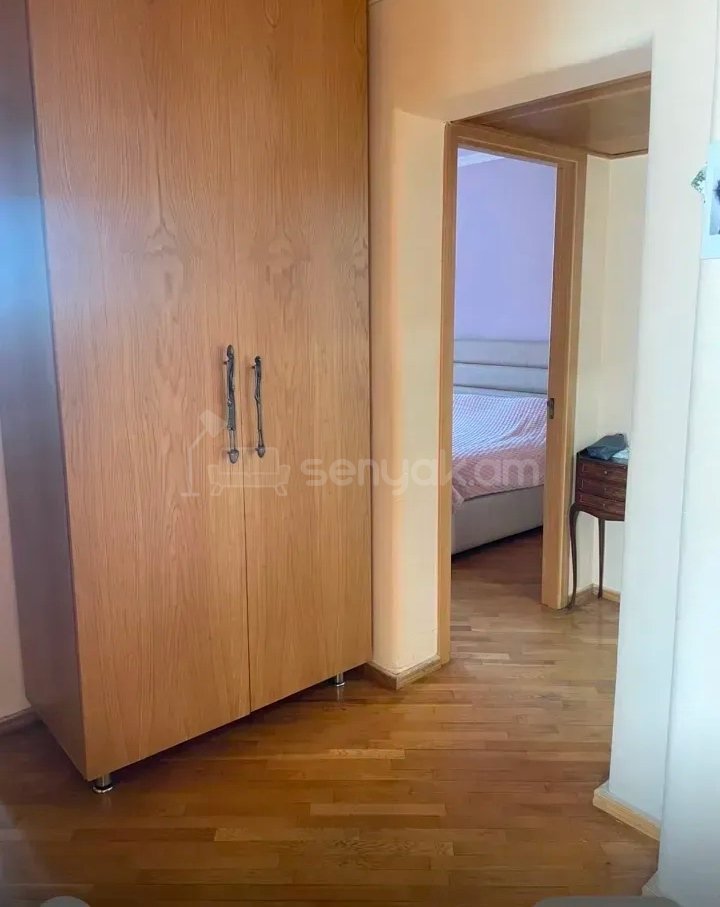 3 Սենյականոց Բնակարան, 75քմ, 7/9 հարկ, Նորմալ Վիճակում