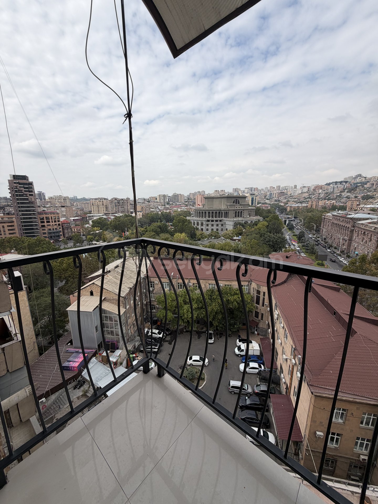 2 Սենյականոց Բնակարան, 65քմ, 11/12 հարկ, Կապիտալ Վերանորոգված, Կահավորված