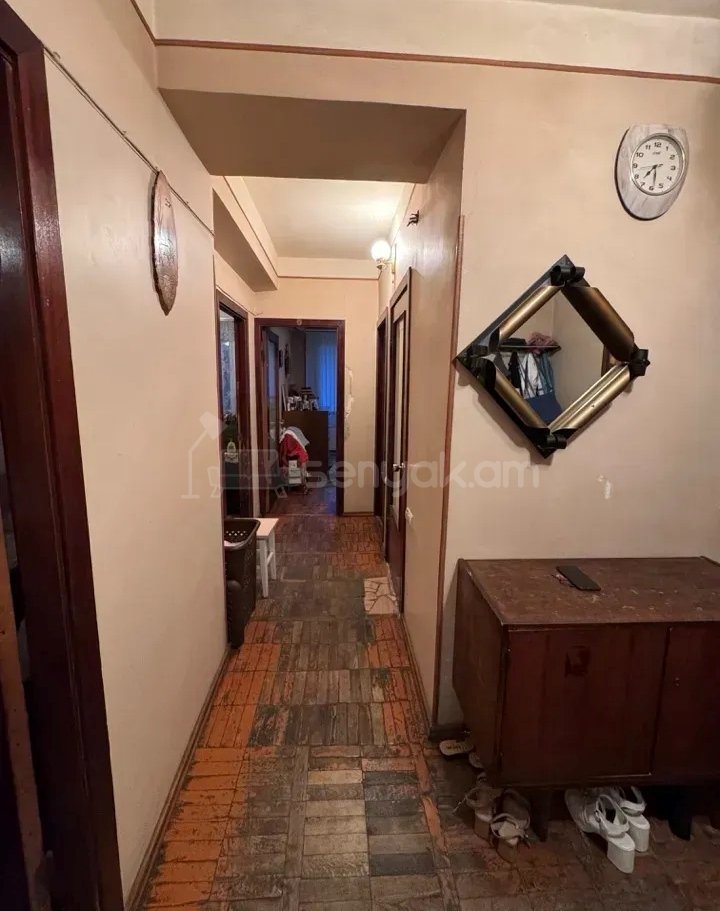 3 Սենյականոց Բնակարան, 89քմ, 2/9 հարկ, Նորմալ Վիճակում