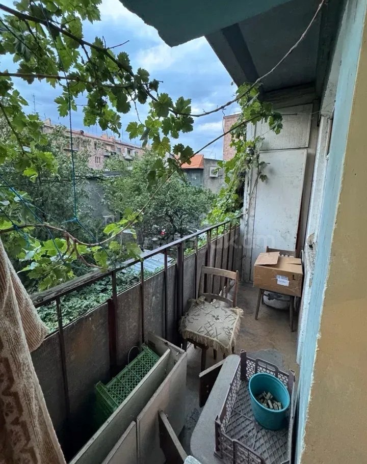 3 Սենյականոց Բնակարան, 89քմ, 2/9 հարկ, Նորմալ Վիճակում