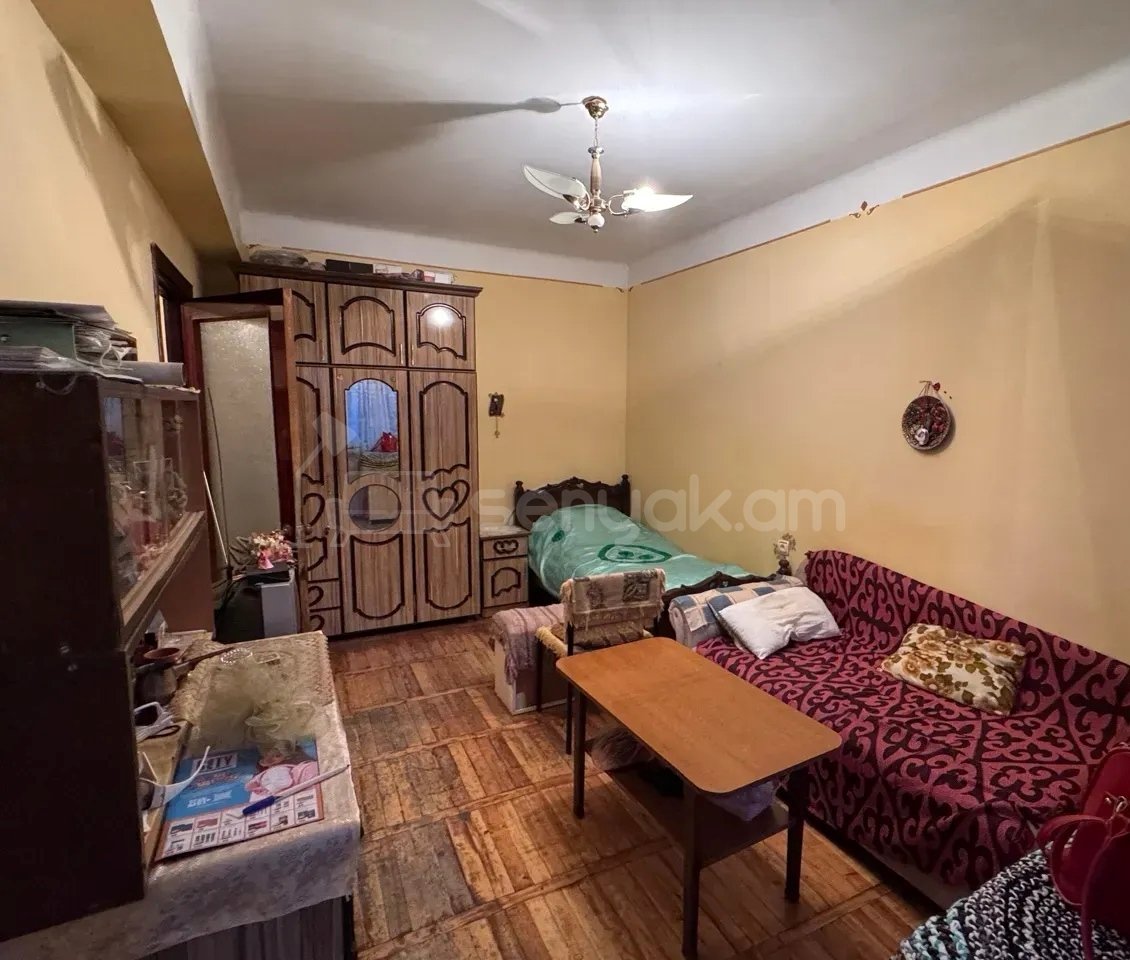 3 Սենյականոց Բնակարան, 89քմ, 2/9 հարկ, Նորմալ Վիճակում