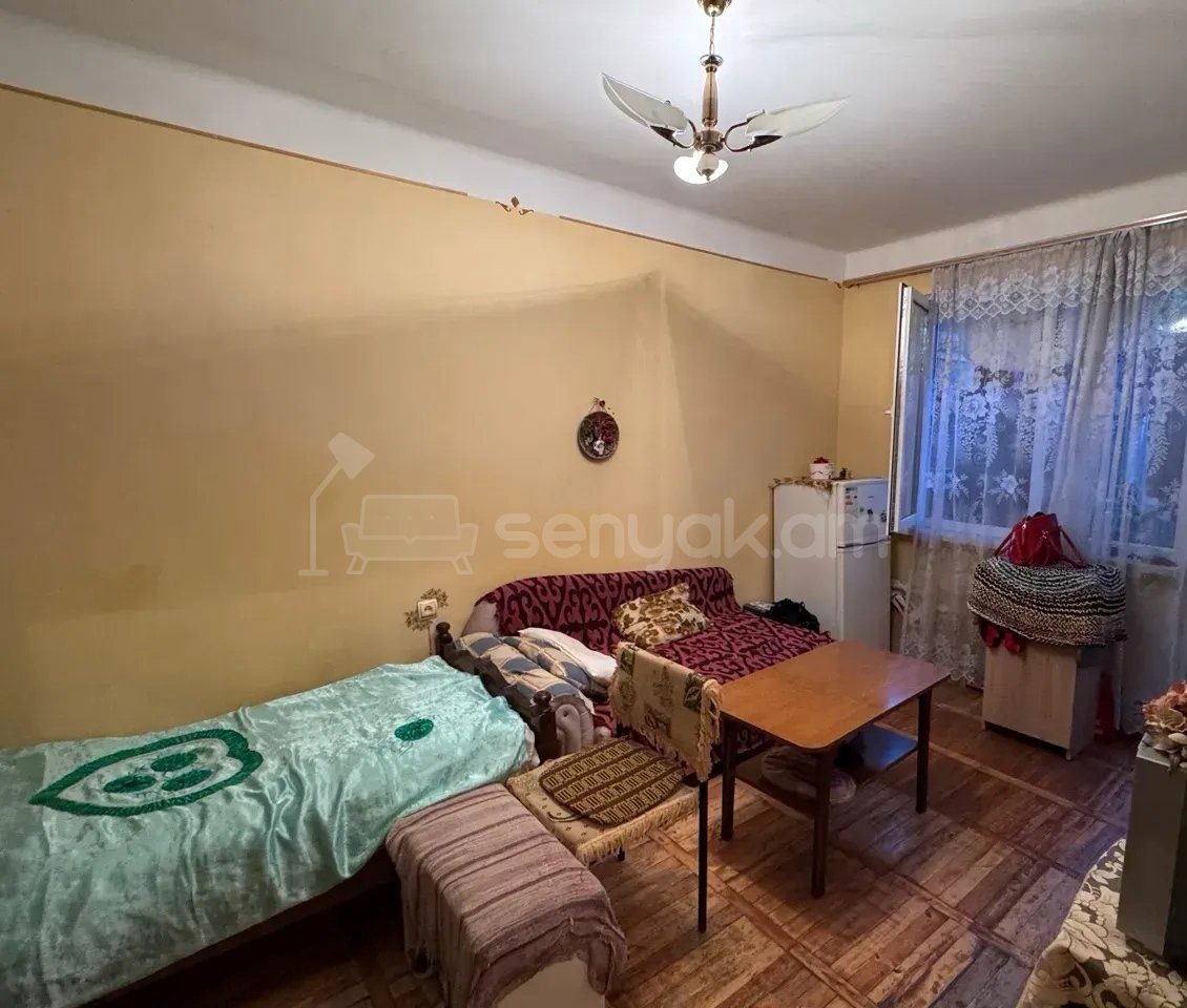 3 Սենյականոց Բնակարան, 89քմ, 2/9 հարկ, Նորմալ Վիճակում