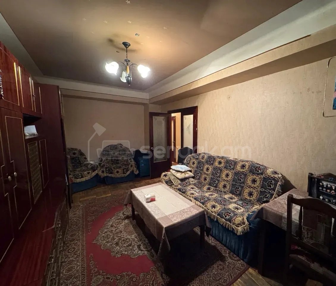 3 Սենյականոց Բնակարան, 89քմ, 2/9 հարկ, Նորմալ Վիճակում