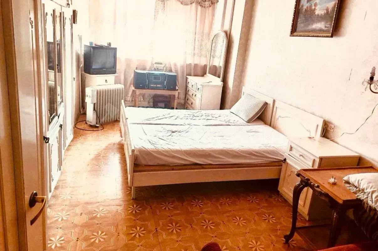 2 Սենյականոց Բնակարան, 72քմ, 3/10 հարկ, Նորմալ Վիճակում, Կահավորված, Արևկող