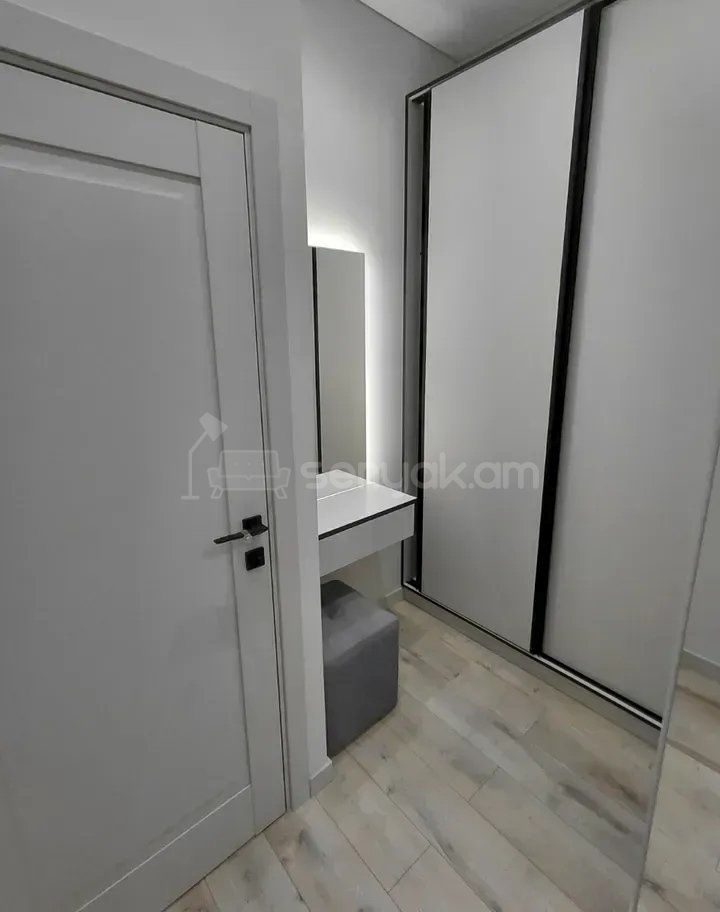 3 Սենյականոց Բնակարան Նորակառույցում, 72քմ, 3/11 հարկ, Կապիտալ Վերանորոգված