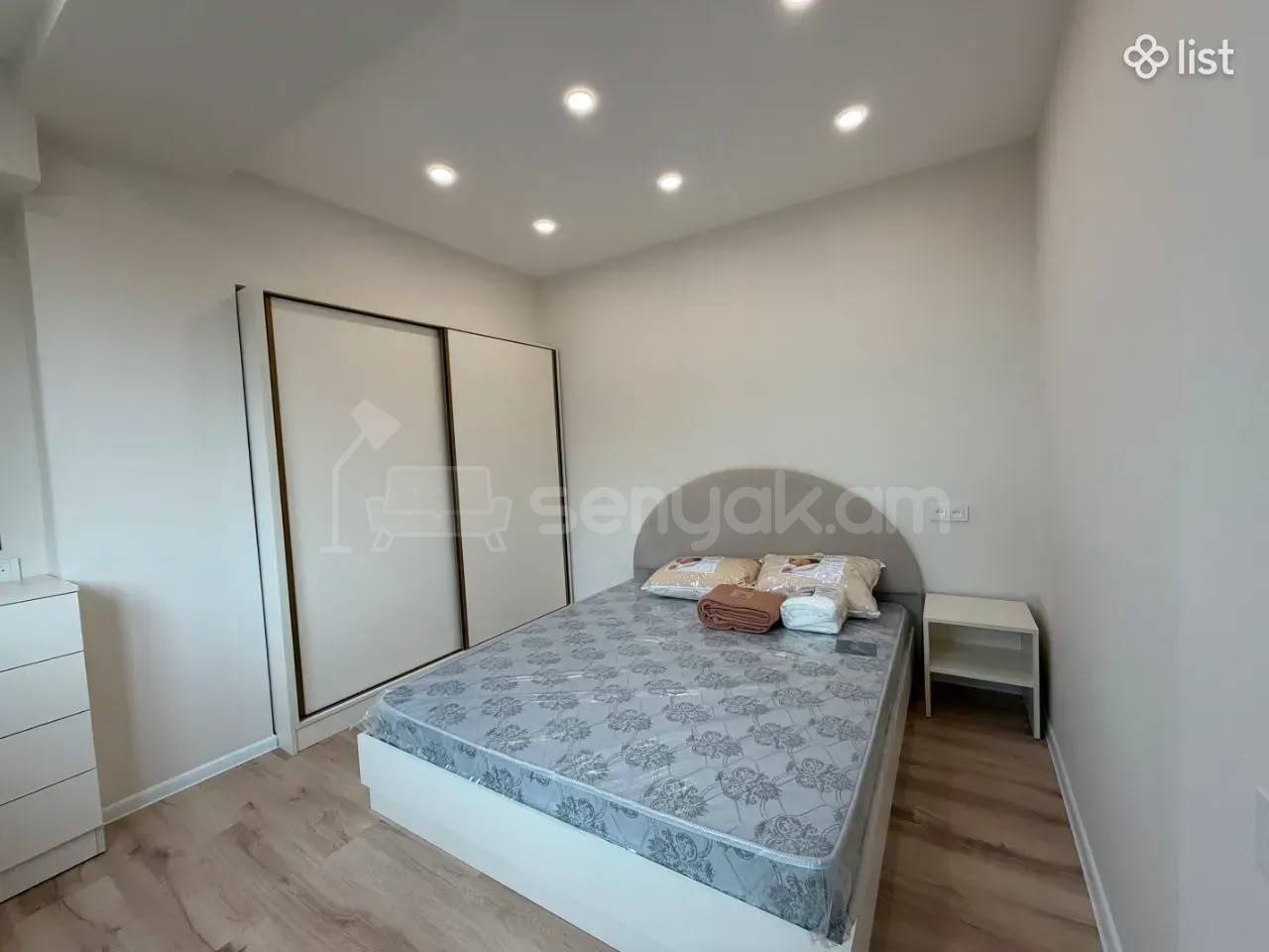 2 Սենյականոց Բնակարան Նորակառույցում, 50քմ, 9/10 հարկ, Կապիտալ Վերանորոգված, Կահավորված, Արևկող