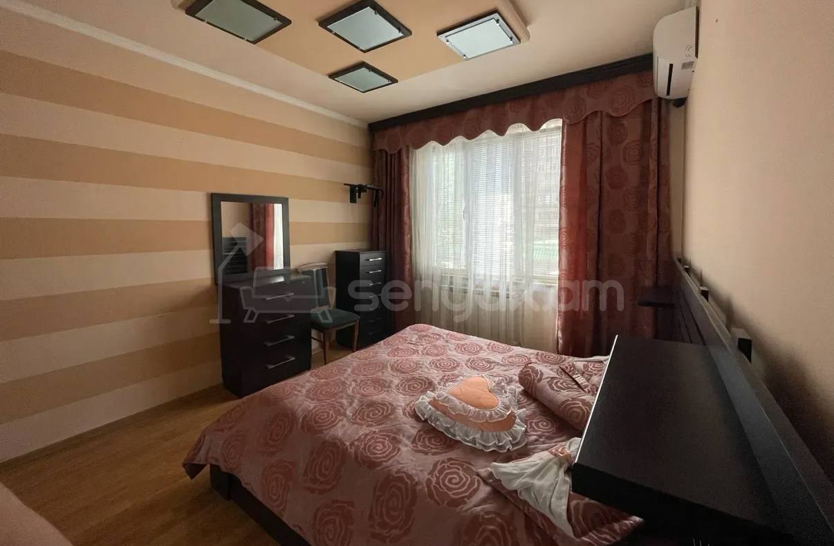 2 Սենյականոց Բնակարան Քարե Շենքում, 63քմ, 2/5 հարկ, Կոսմետիկ Վերանորոգված