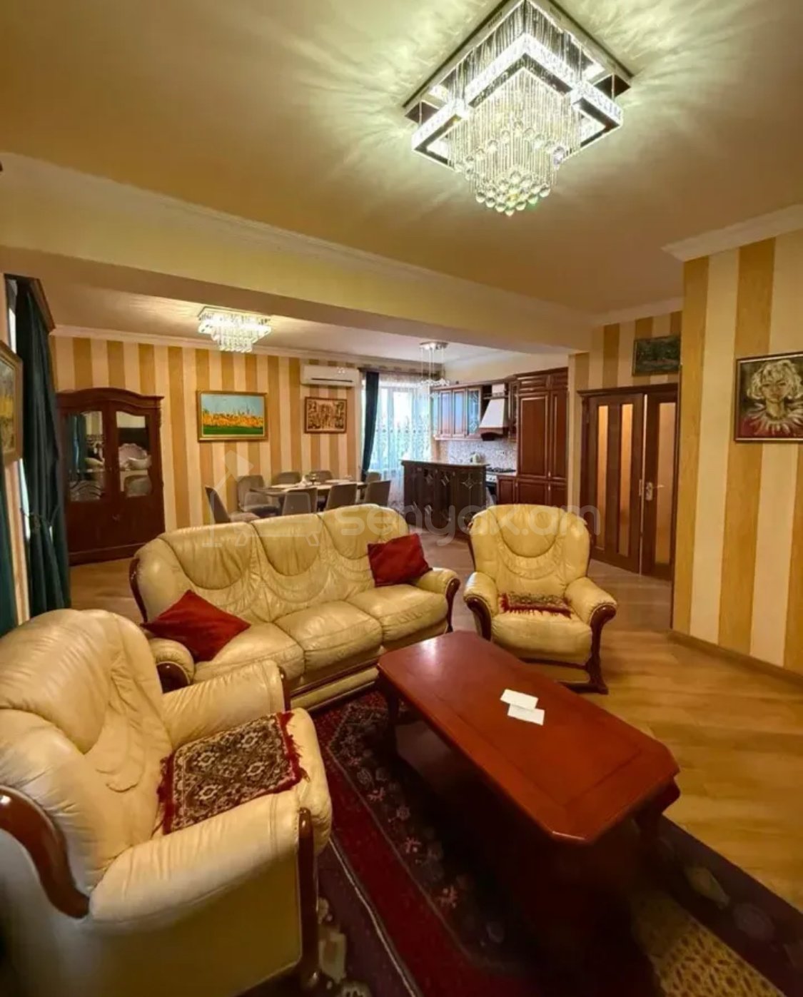4 Սենյականոց Բնակարան Նորակառույցում, 150քմ, 11/14 հարկ, Դիզայներական Վերանորոգված, Կահավորված, Արևկող