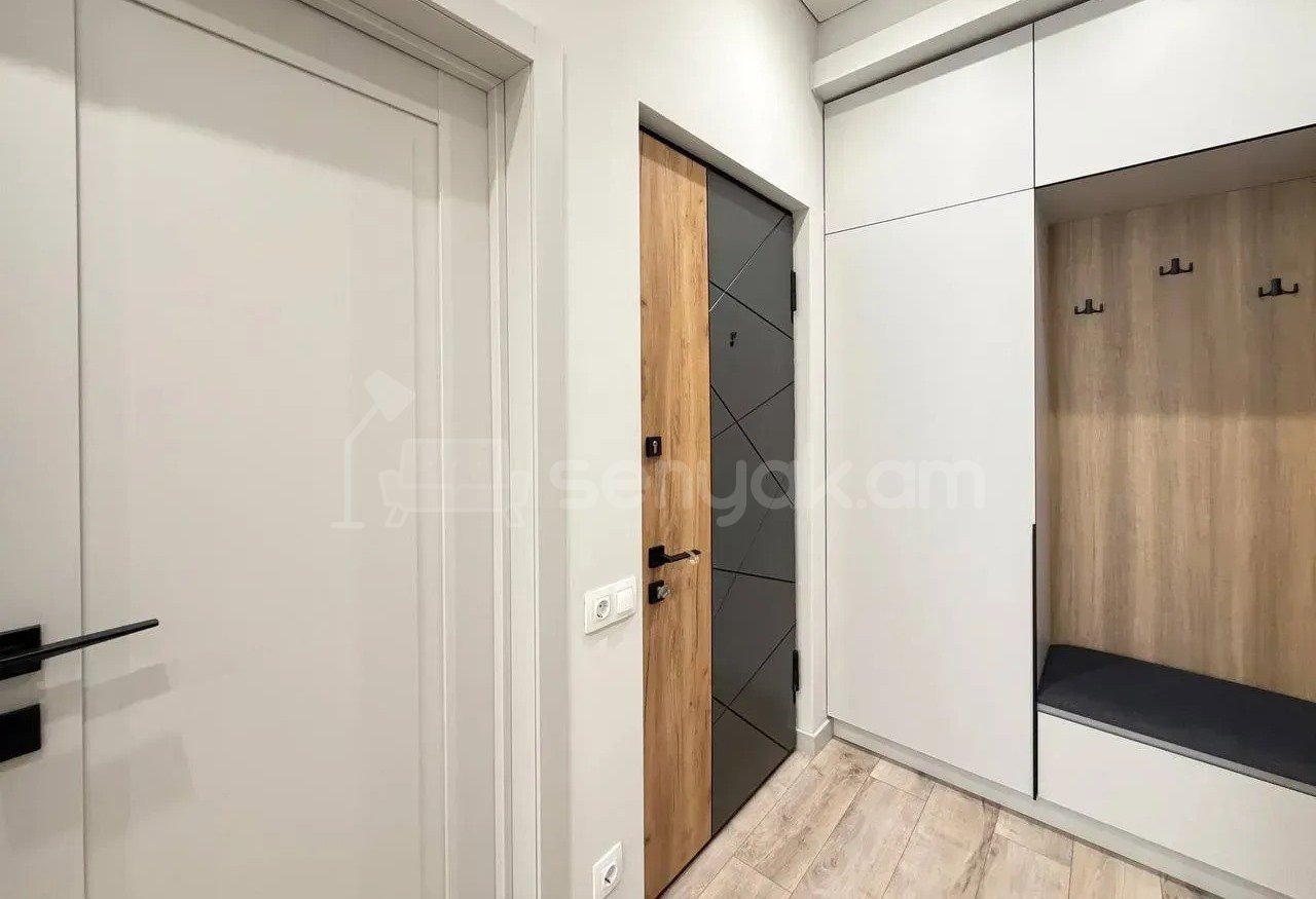 3 Սենյականոց Բնակարան Նորակառույցում, 72քմ, 3/11 հարկ, Կապիտալ Վերանորոգված
