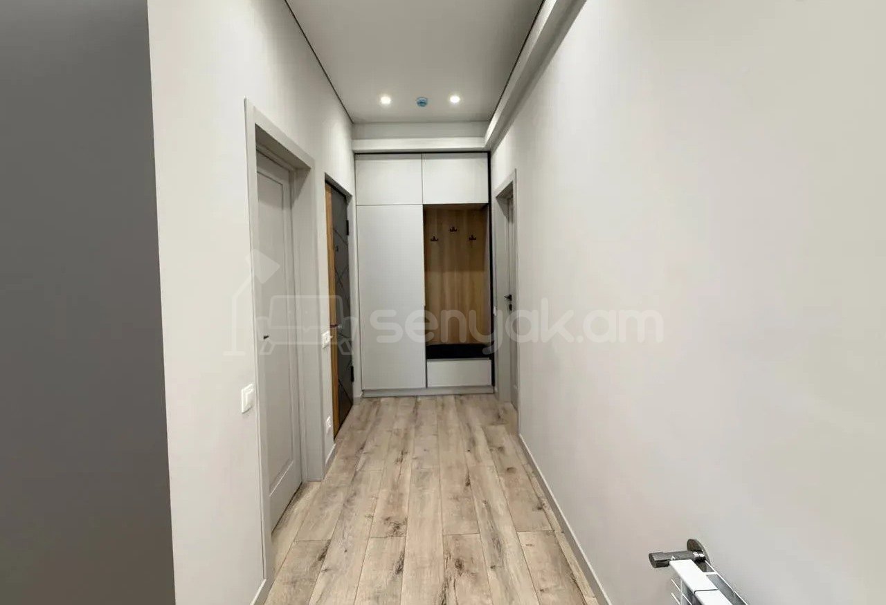 3 Սենյականոց Բնակարան Նորակառույցում, 72քմ, 3/11 հարկ, Կապիտալ Վերանորոգված