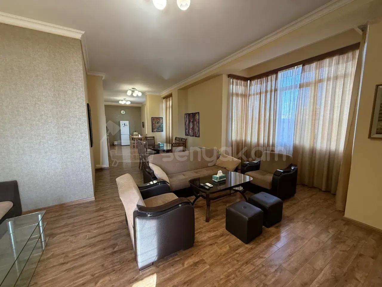3 Սենյականոց Բնակարան Նորակառույցում, 130քմ, 4/18 հարկ, Կապիտալ Վերանորոգված