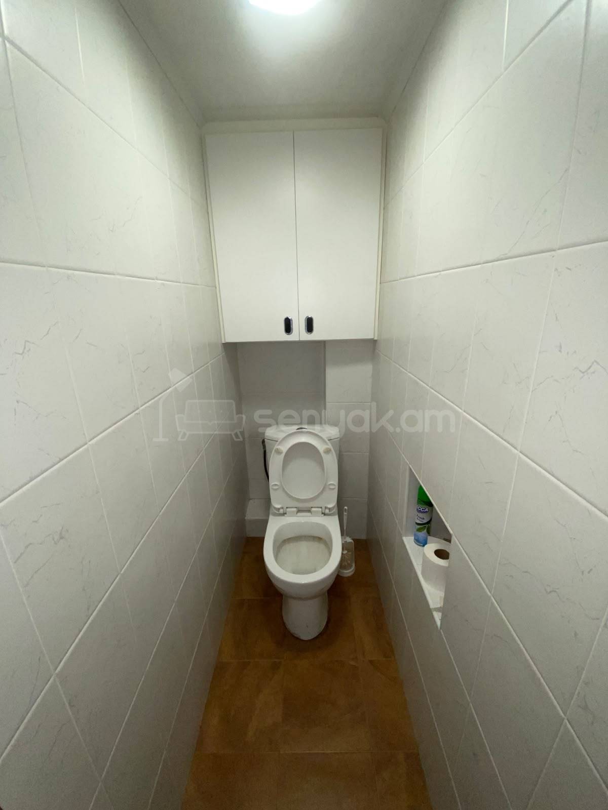 2 Սենյականոց Բնակարան Քարե Շենքում, 70քմ, 4/5 հարկ, Կապիտալ Վերանորոգված, Կահավորված