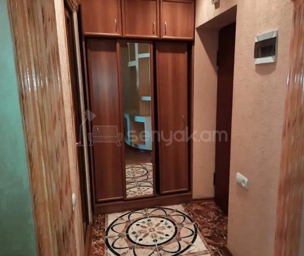 2 Սենյականոց Բնակարան Քարե Շենքում, 52քմ, 4/5 հարկ, Կապիտալ Վերանորոգված, Կահավորված, Արևկող