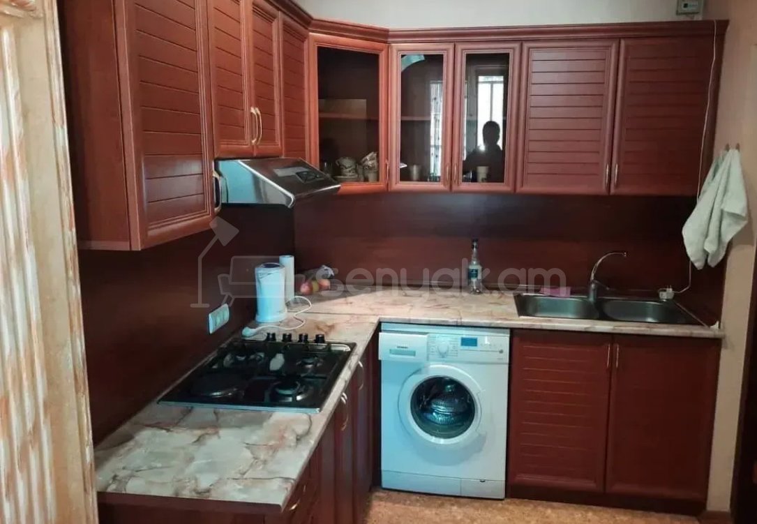2 Սենյականոց Բնակարան Քարե Շենքում, 52քմ, 4/5 հարկ, Կապիտալ Վերանորոգված, Կահավորված, Արևկող