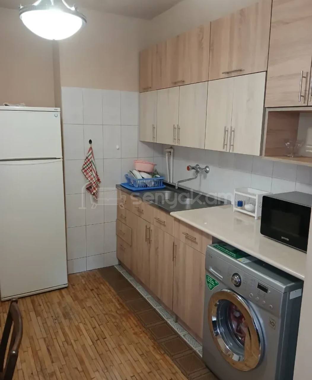 2 Սենյականոց Բնակարան, 85քմ, 3/9 հարկ, Նորմալ Վիճակում, Կահավորված