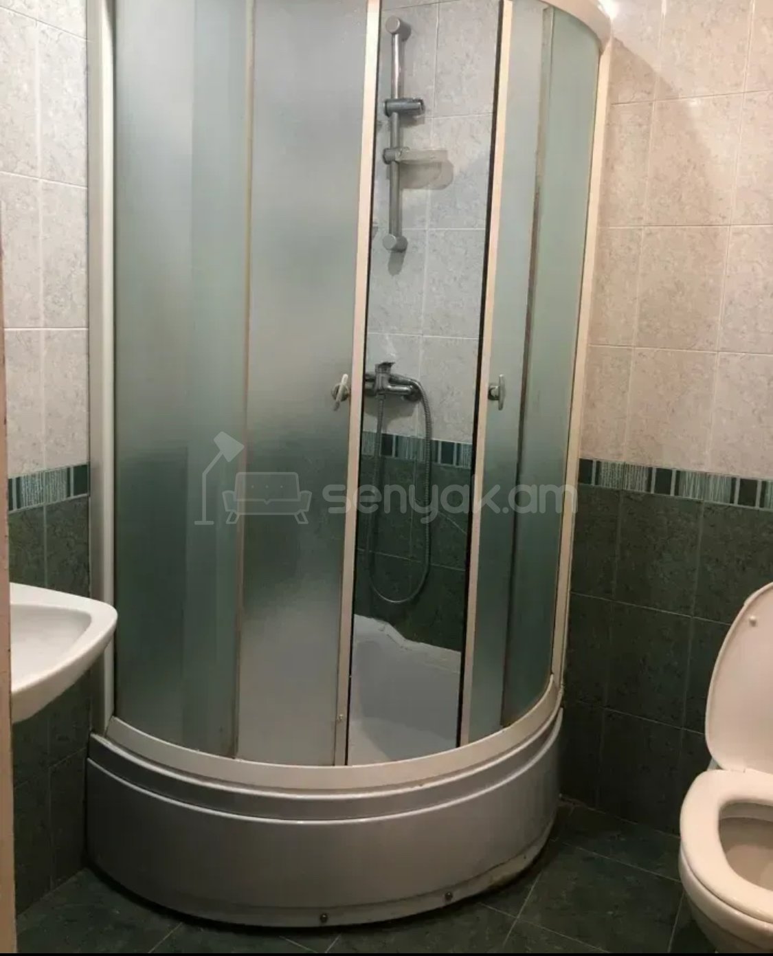 2 Սենյականոց Բնակարան Քարե Շենքում, 50քմ, 6/6 հարկ, Կապիտալ Վերանորոգված, Կահավորված