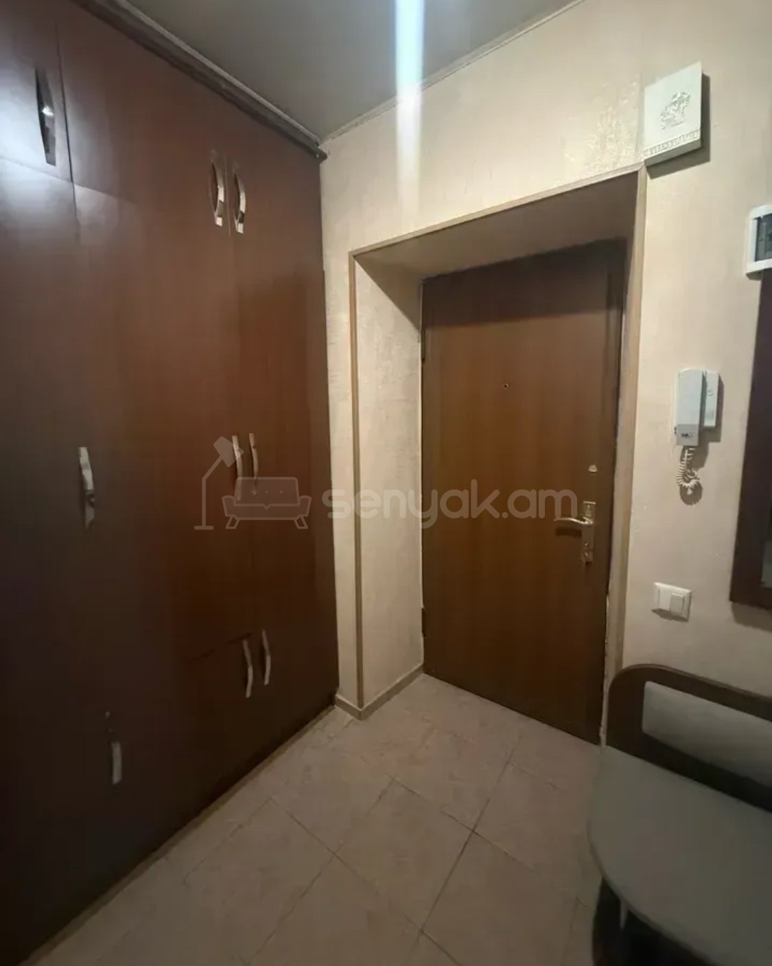 2 Սենյականոց Բնակարան Քարե Շենքում, 50քմ, 6/6 հարկ, Կապիտալ Վերանորոգված, Կահավորված