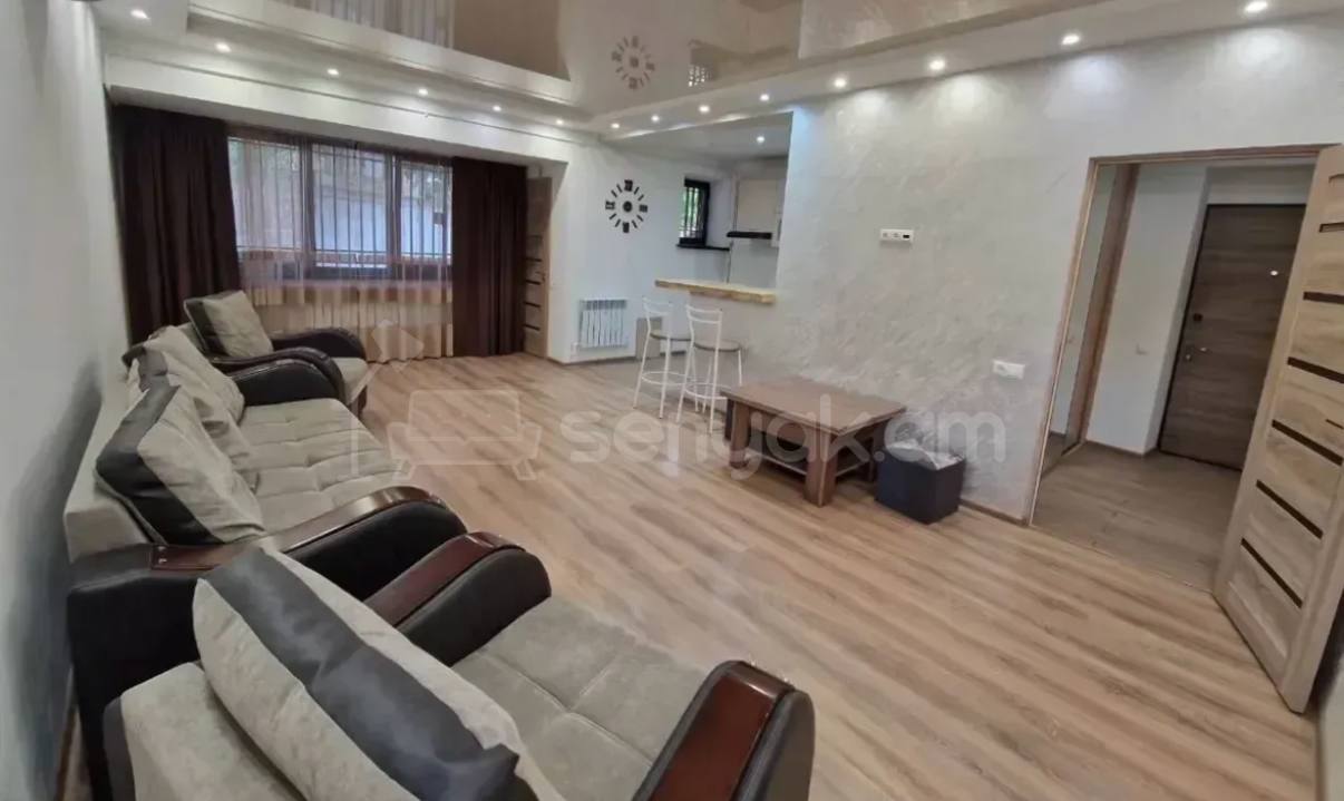 2 Սենյականոց Բնակարան Քարե Շենքում, 56քմ, 1/5 հարկ, Կապիտալ Վերանորոգված