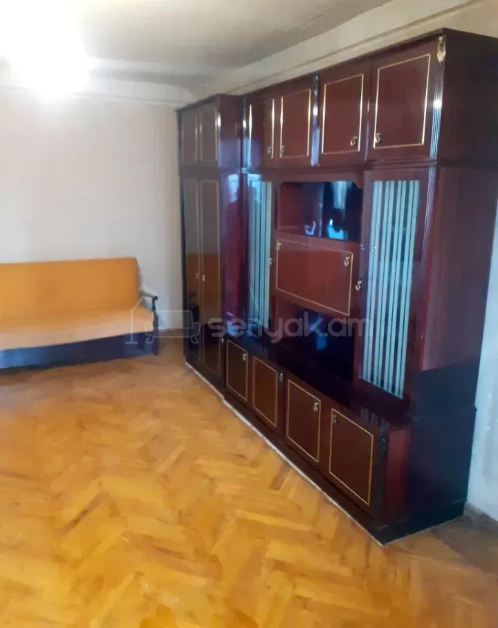 3 Սենյականոց Բնակարան, 80քմ, 6/9 հարկ, Պետական Վիճակում