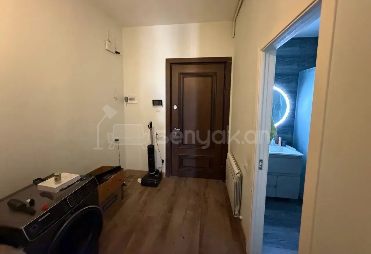 3 Սենյականոց Բնակարան Նորակառույց Քարե Շենքում, 70քմ, 14/16 հարկ, Կապիտալ Վերանորոգված, Կահավորված