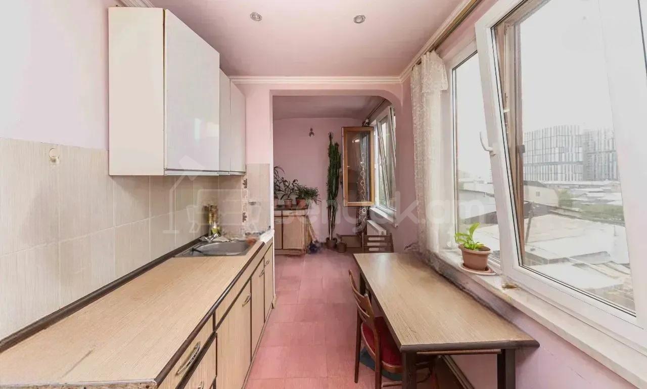 2 Սենյականոց Բնակարան, 62քմ, 3/4 հարկ, Նորմալ Վիճակում